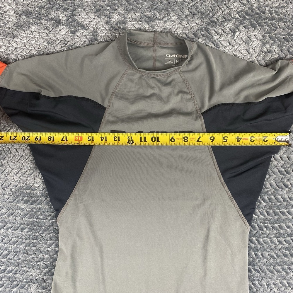 Dakine Shirt Men M Gray Heavy Duty Snug Fit Short UPF50 Boardshort Connector NEW - Picture 5 of 10